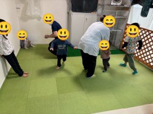 ４月リトミック　スマイル３